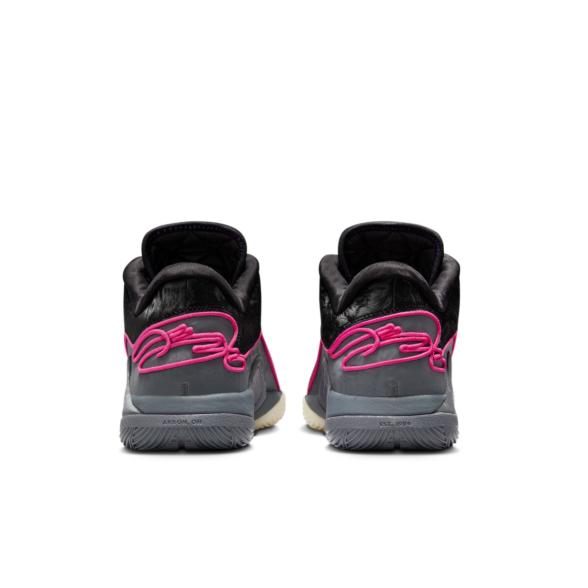LeBron XXII: Tunnel Vision