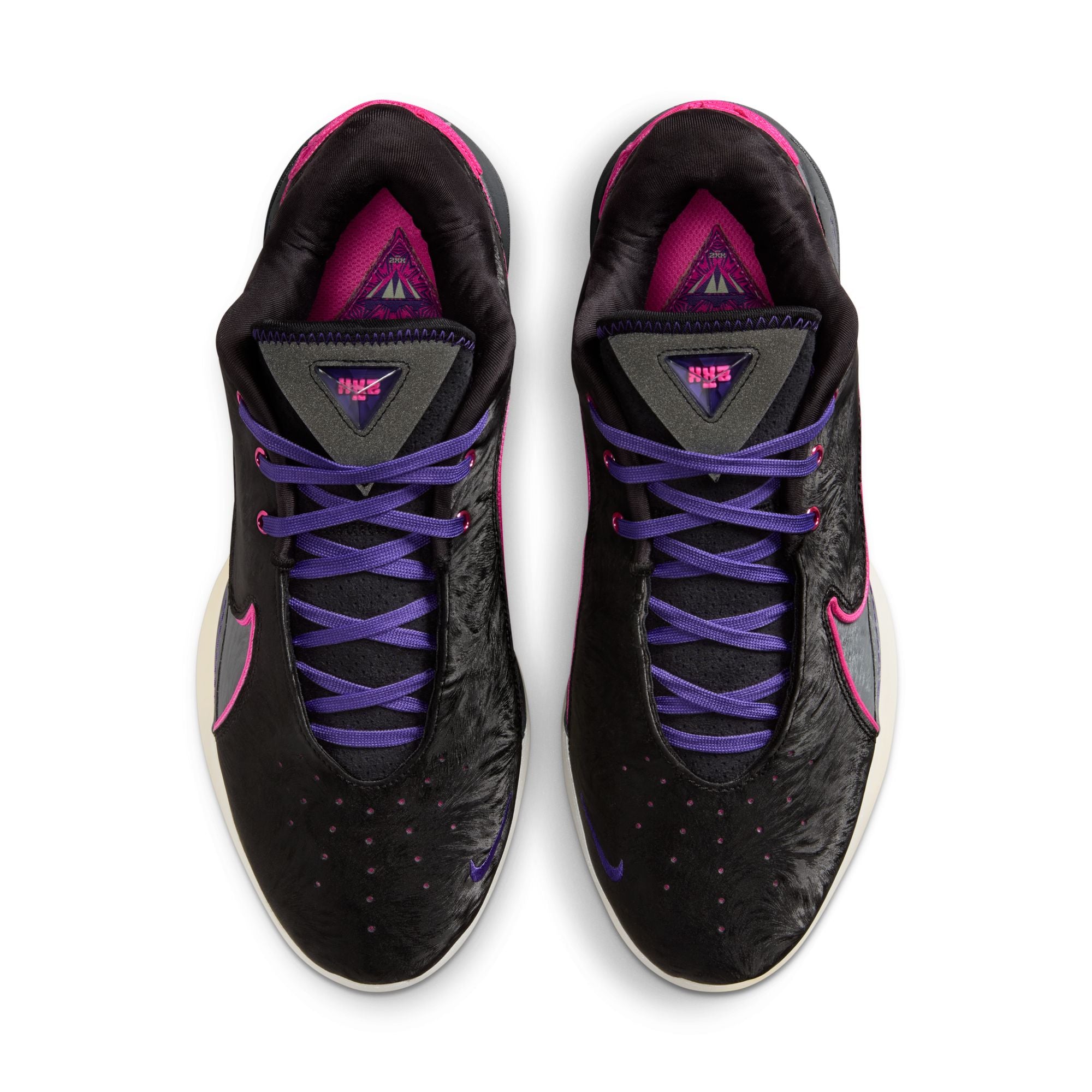 LeBron XXII: Tunnel Vision