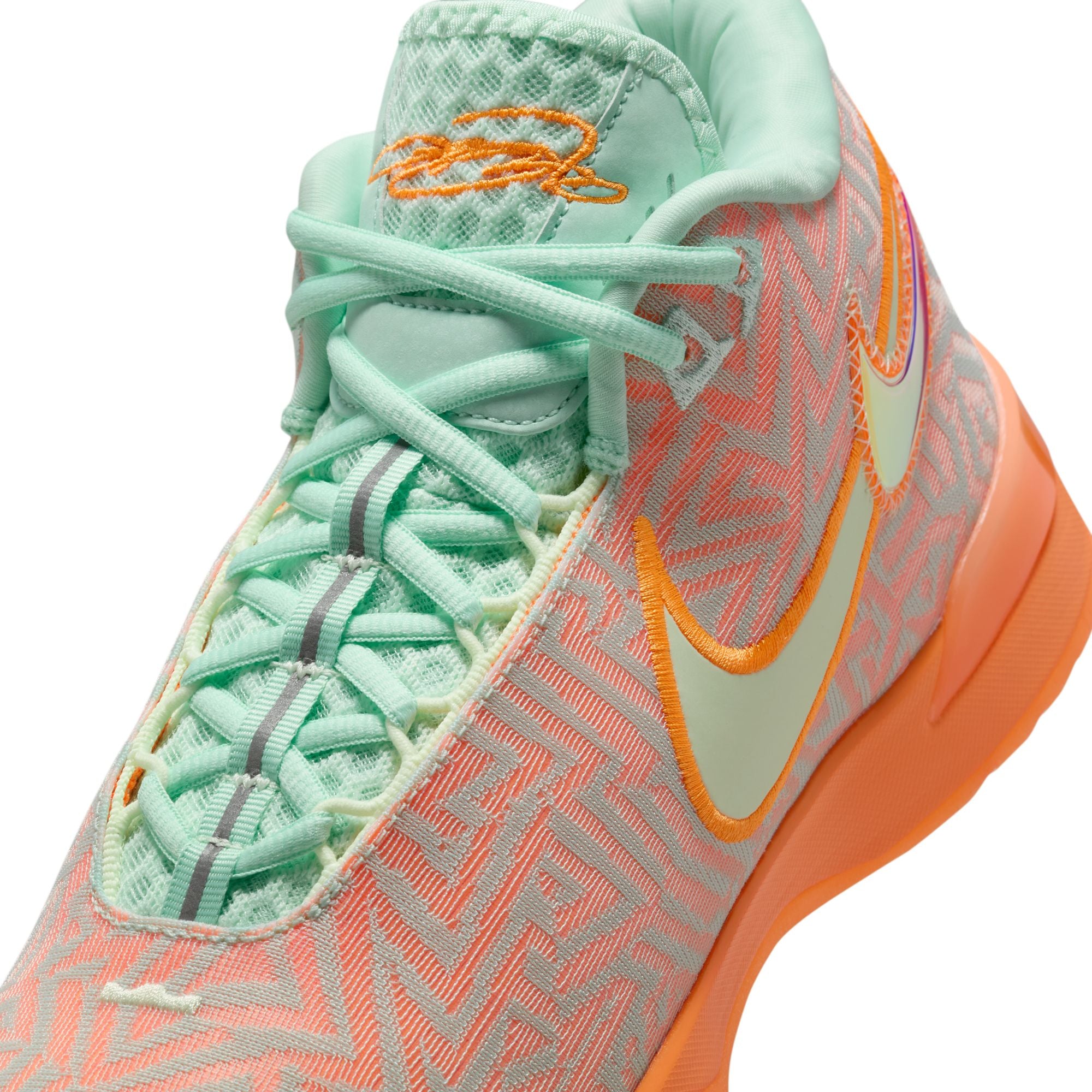 Nike Zoom LeBron NXXT Genisus: Mint Foam