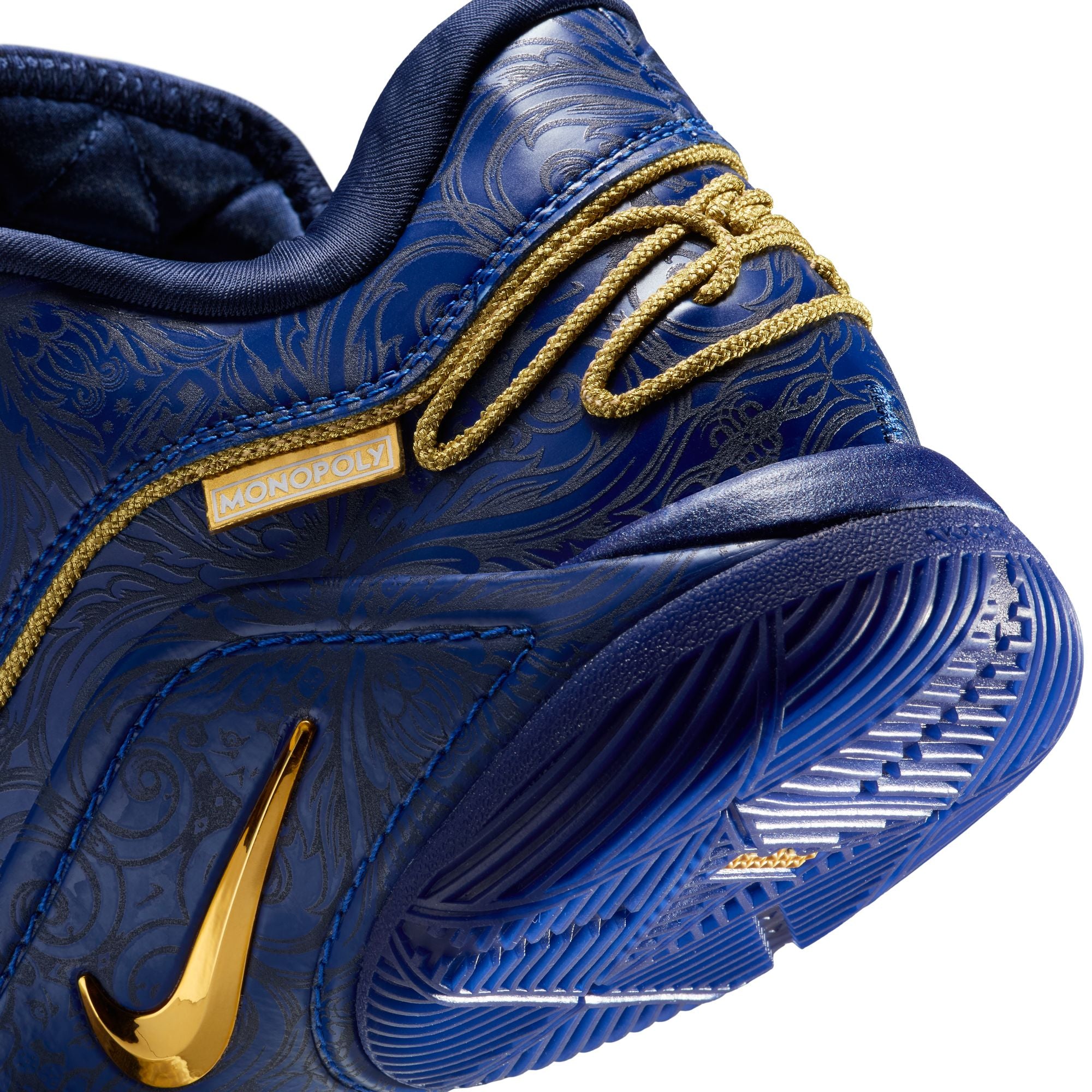 LeBron XXII: Token