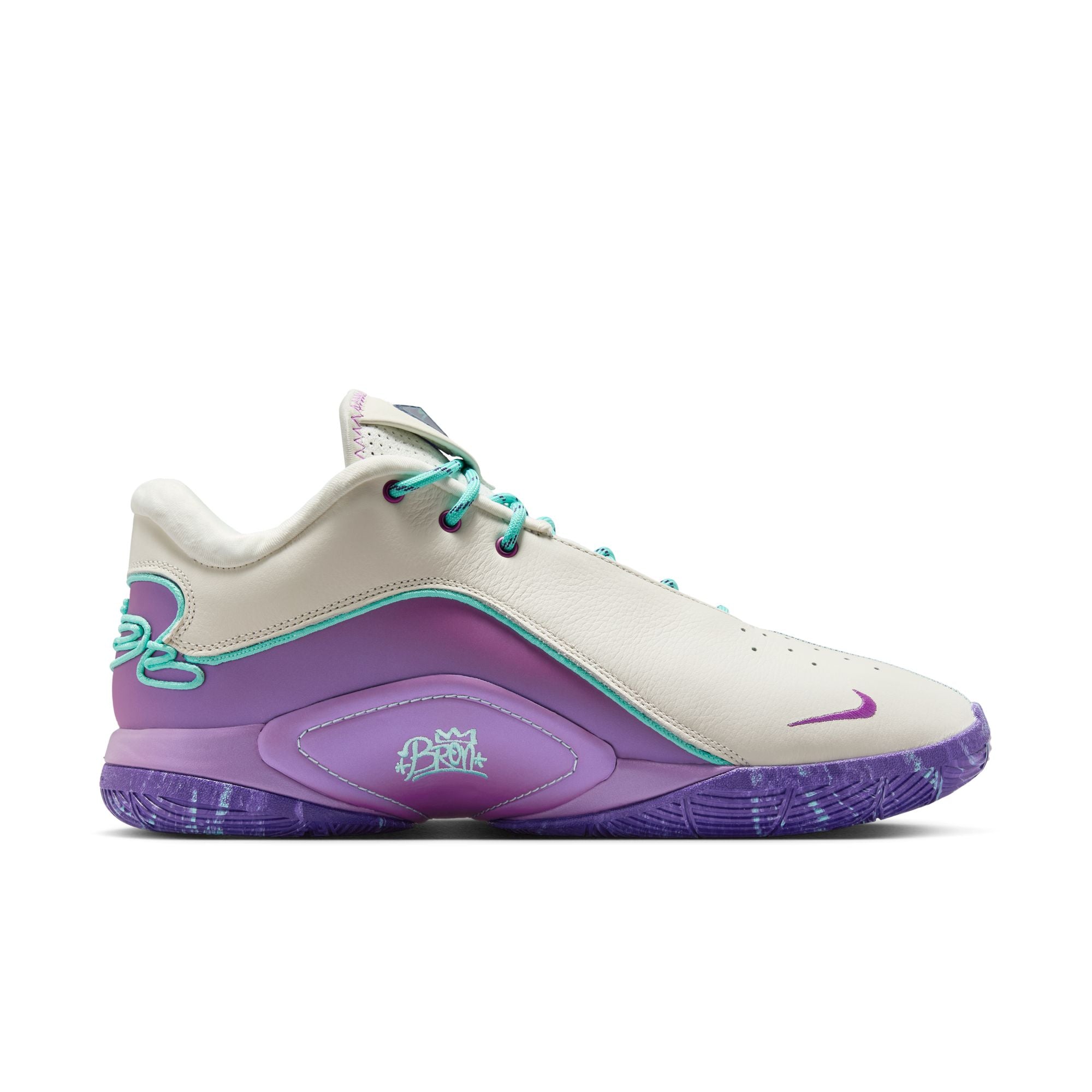 LeBron XXII: Frozen Grapes